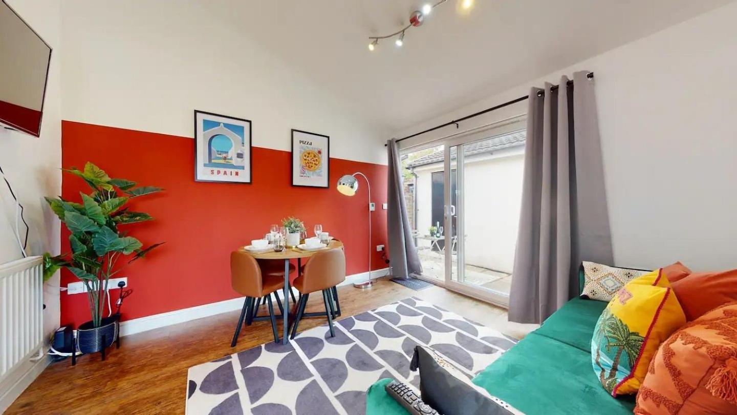 Cosy Cardiff Apartment And Patio Zewnętrze zdjęcie