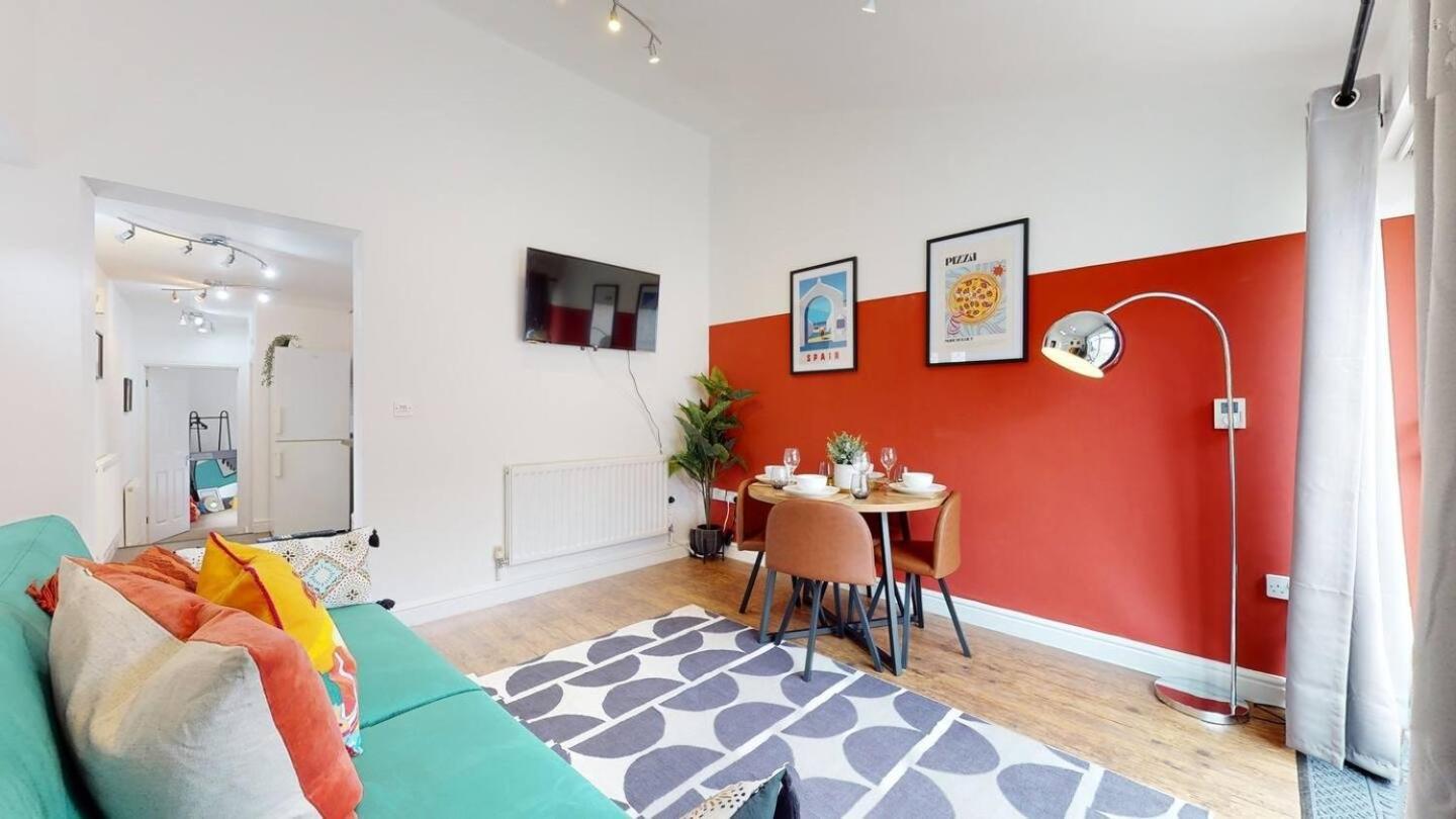 Cosy Cardiff Apartment And Patio Zewnętrze zdjęcie